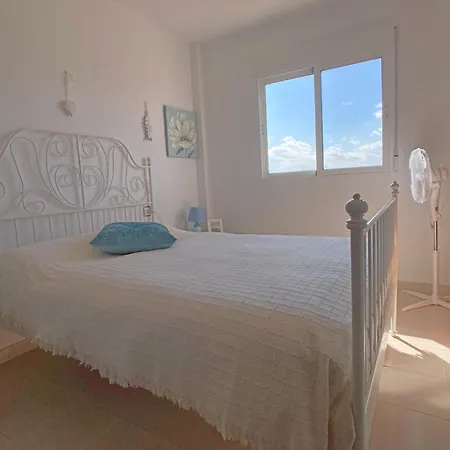 Spanish Connection - Oasis Apartment