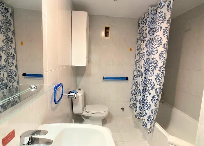 Spanish Connection - Oasis Apartamento *